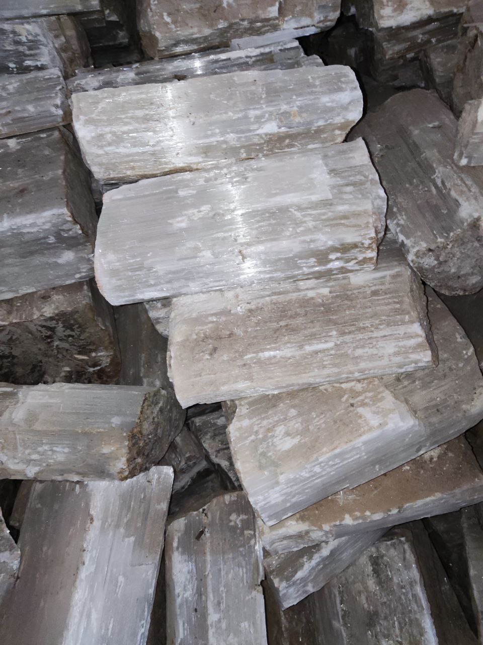 A picture of Selenite Gypsum